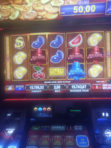 Elite Slots Targoviste, sala de jocuri